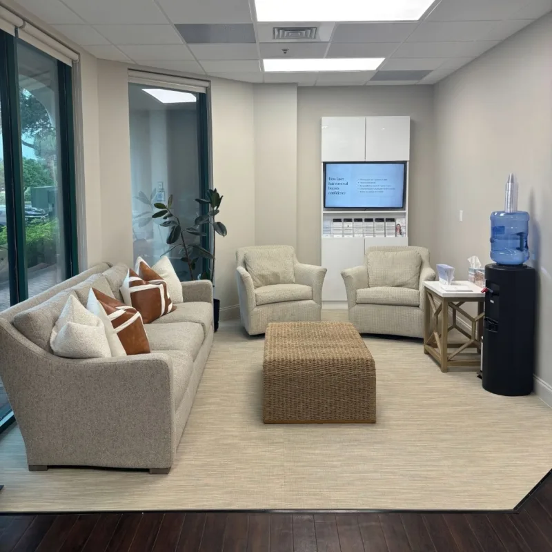 cslc-wellington-reception-waiting-room Reception area at Cosmetic Skin & Laser Center in Wellington, FL
